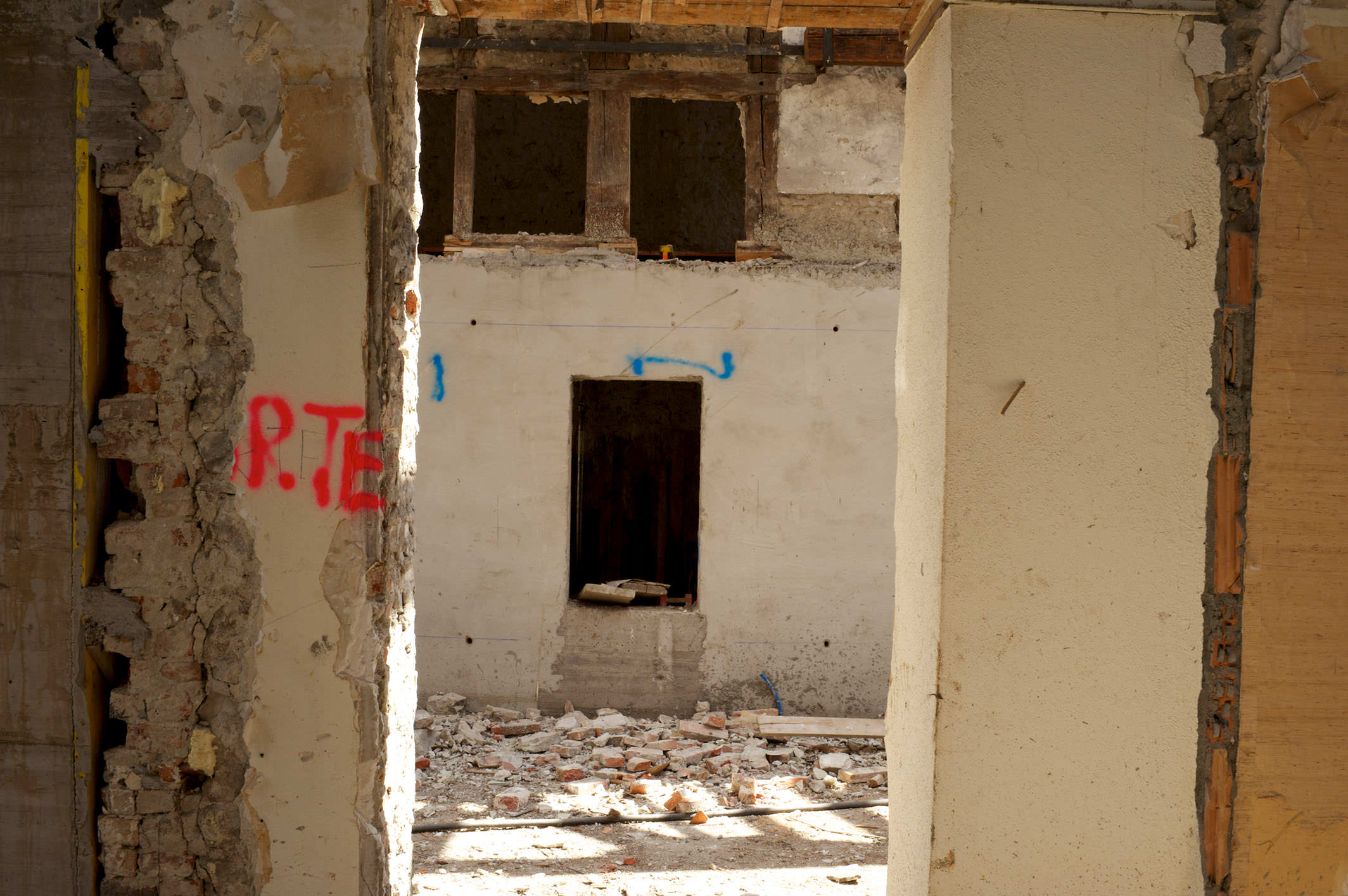 E10303  |  MplusV  |  Chantier Rue St. Francois, Lausanne